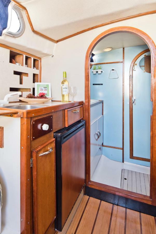 Bmyguest-evamia River Boat Lissabon