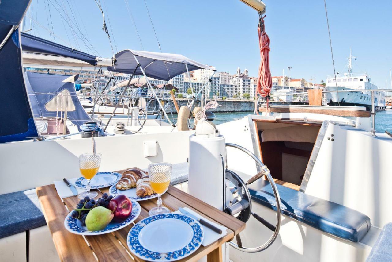 Bmyguest-evamia River Boat Botel Lissabon