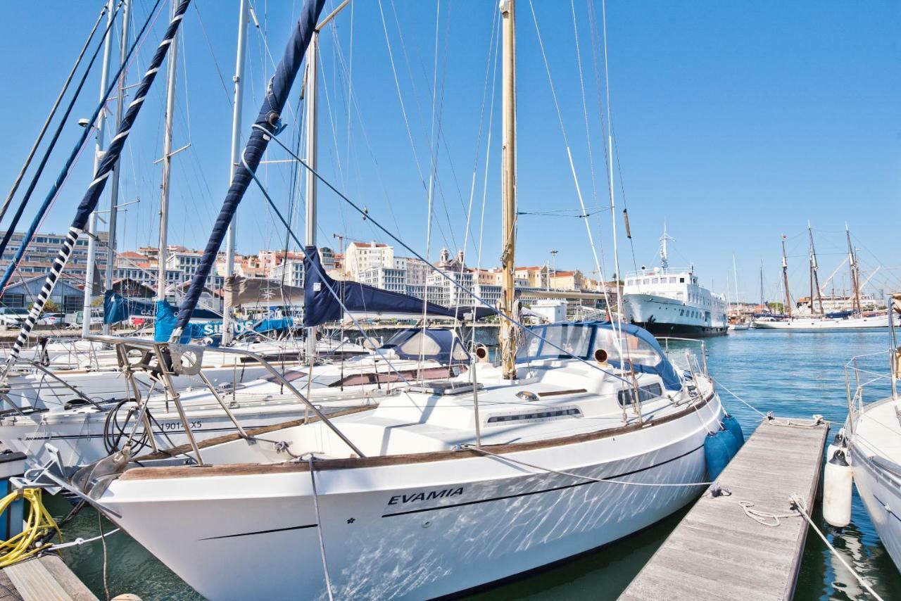 Bmyguest-evamia River Boat 3* Lissabon